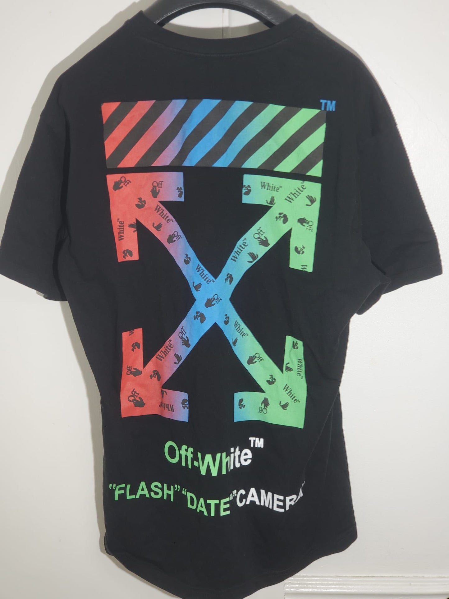 Off-White Flash Date Camera T-Shirt - Black   